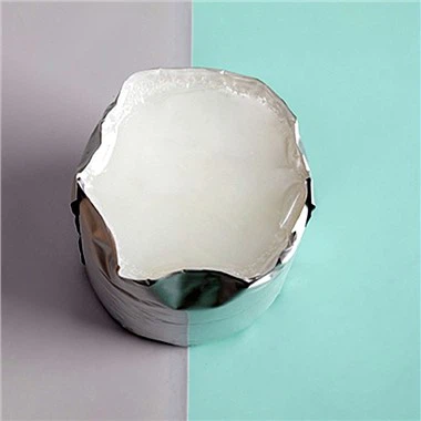 Schmelzklebstoff für die Laminierung von OP-Kleidung und Schutzkleidung